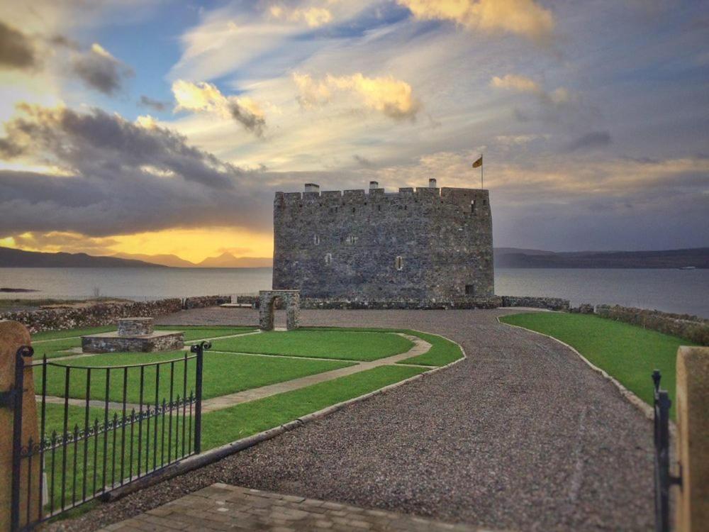 Mingary Castle - Restaurant With Rooms Kilchoan Dış mekan fotoğraf